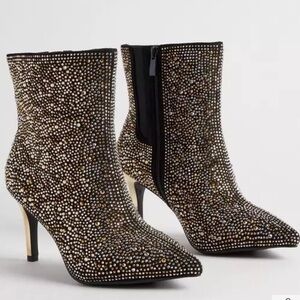Torrid Embellished Pointed Toe Stiletto Bootie size 9 WW